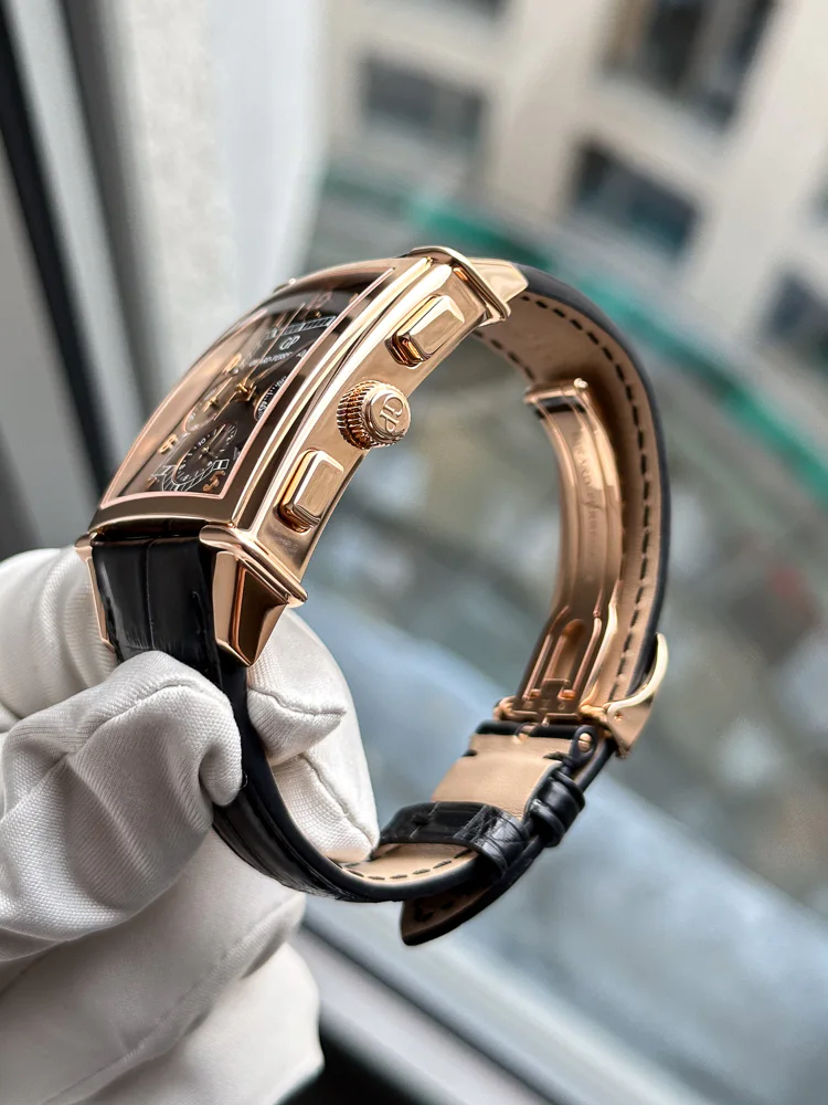 Girard Perregaux Vintage 1945 Chronograph XXL Rose Gold